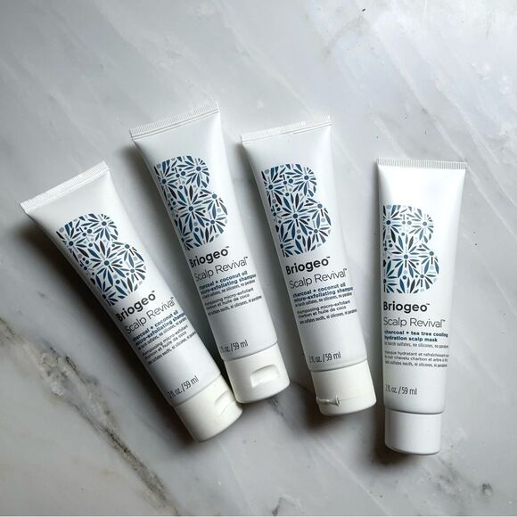 ๐ Briogeo Scalp Revival Charcoal + Coconut OilMicro-Exfoliating Shampoo, 2 oz - Picture 10 of 10